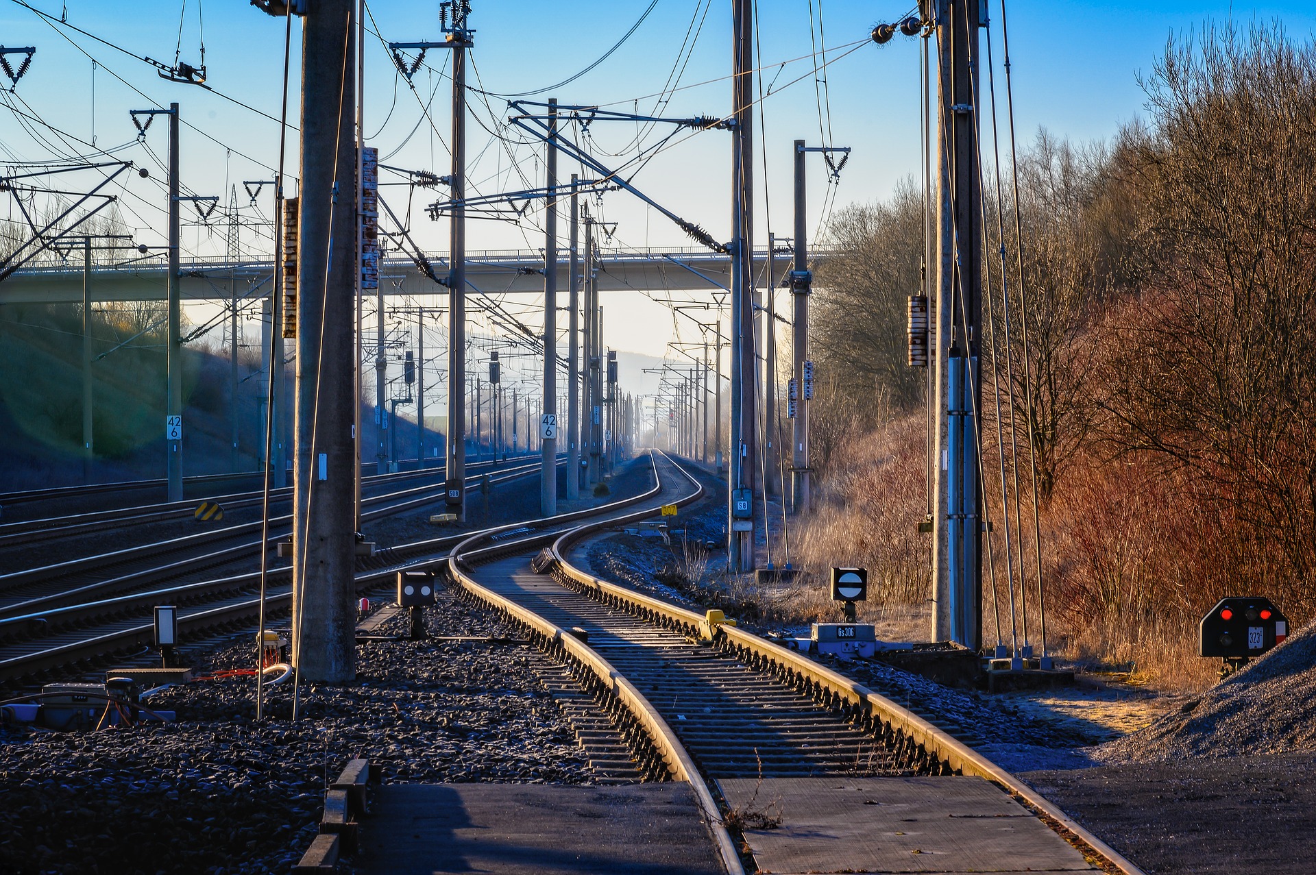 top-rail
